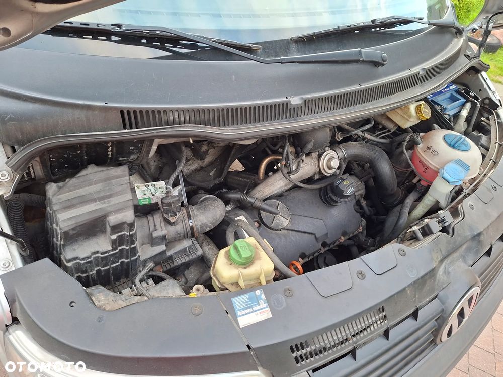 Volkswagen T5 - 12