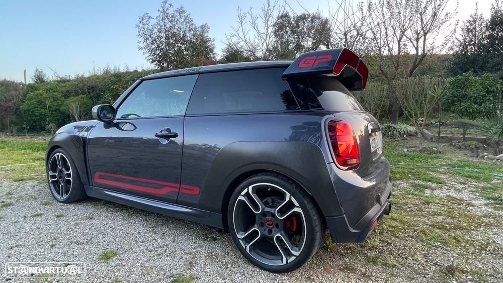 MINI 3 Portas John Cooper Works GP - 2