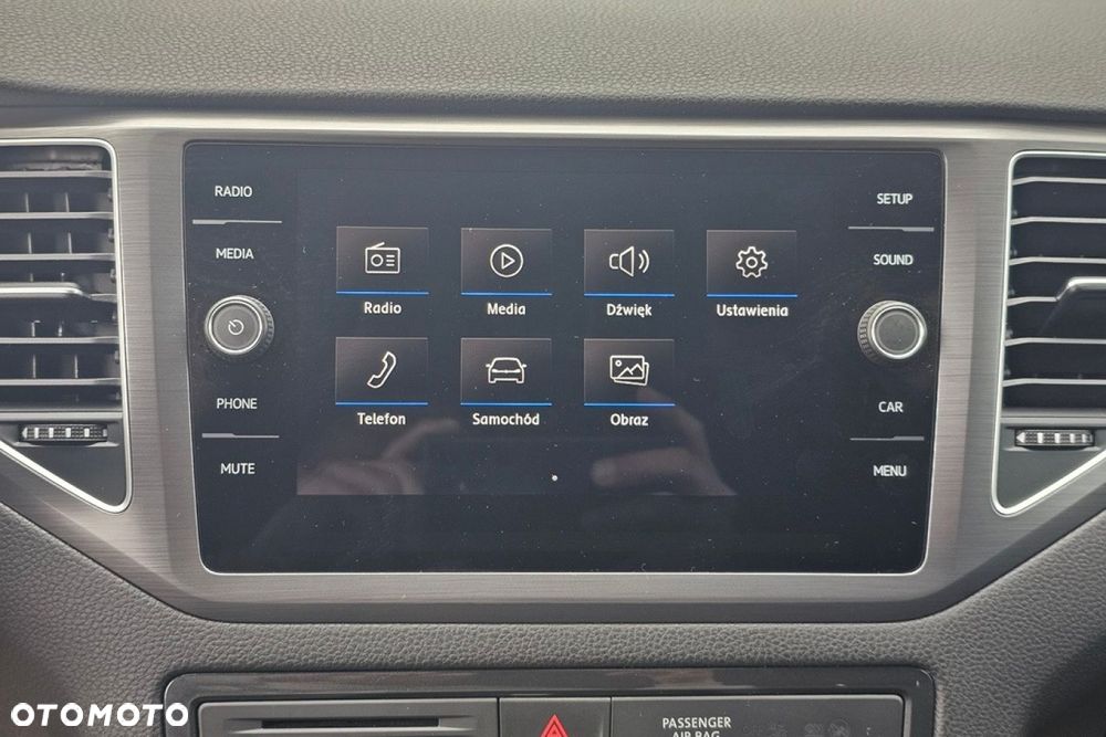 Volkswagen Golf Sportsvan - 23