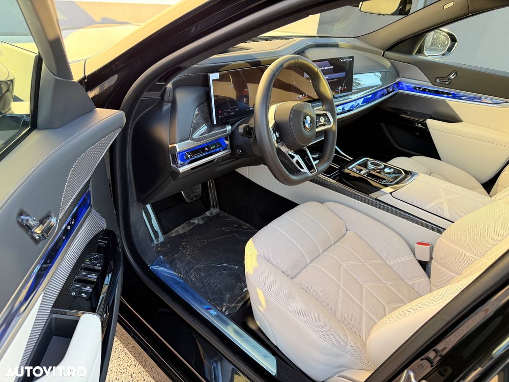 BMW Seria 7 - 8