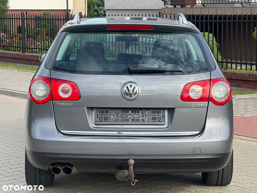 Volkswagen Passat - 20