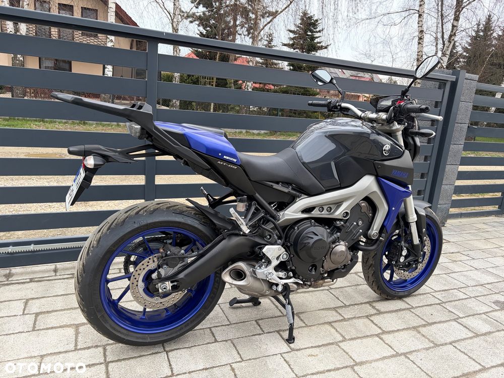 Yamaha MT - 9