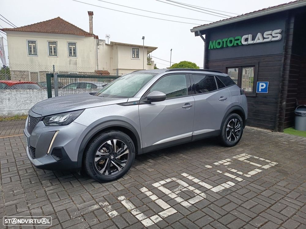 Peugeot e-2008 50 kWh Allure - 4