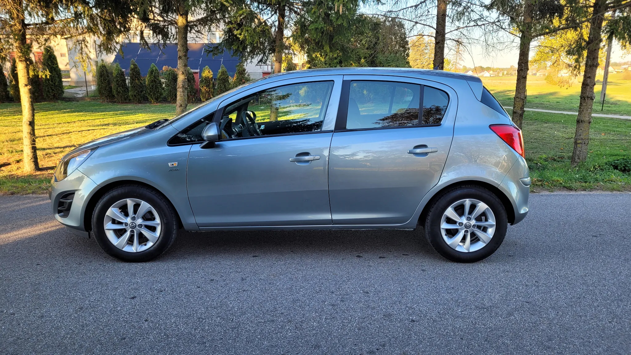 Opel Corsa 1.2 16V Essentia - 7