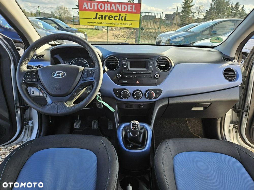 Hyundai i10 - 12