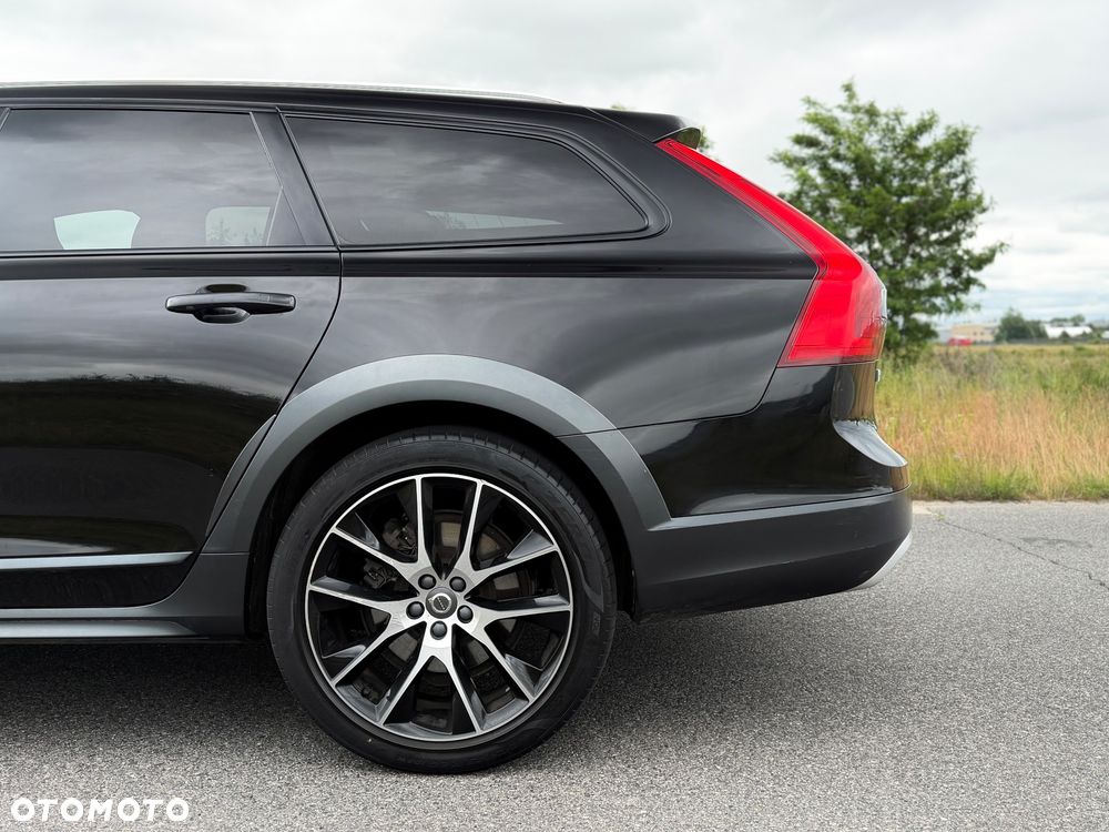 Volvo V90 Cross Country B5 D AWD Geartronic Pro - 17
