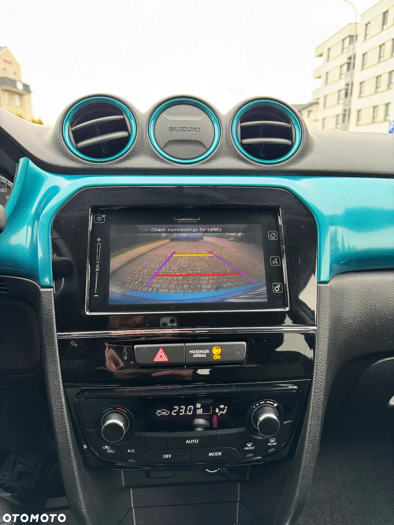 Suzuki Vitara - 24