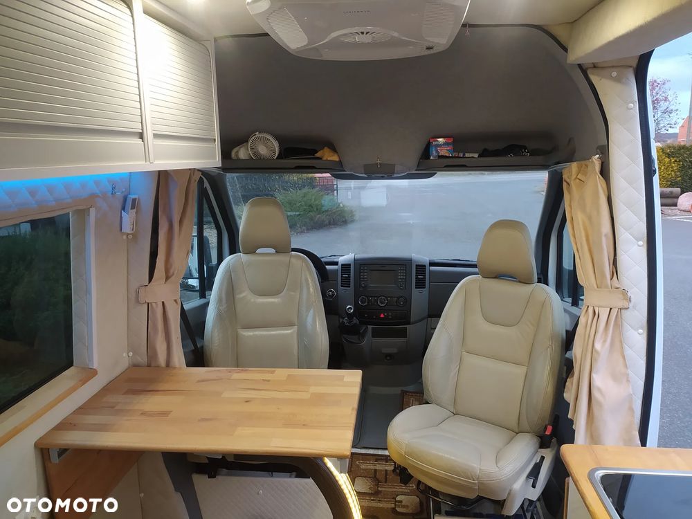 Mercedes-Benz SPRINTER, kamper - 11