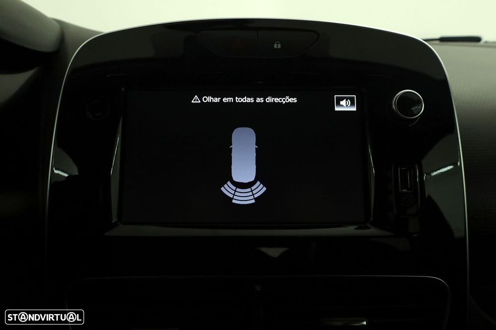 Renault Clio Sport Tourer 0.9 TCe Limited - 12