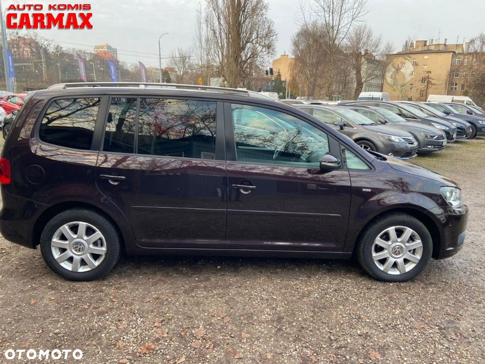 Volkswagen Touran - 9