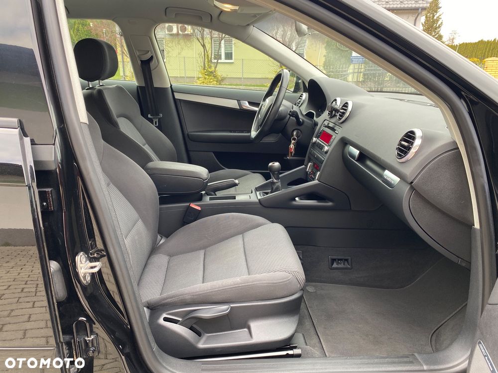 Audi A3 Sportback 2.0 TDI DPF Quattro Ambition - 6