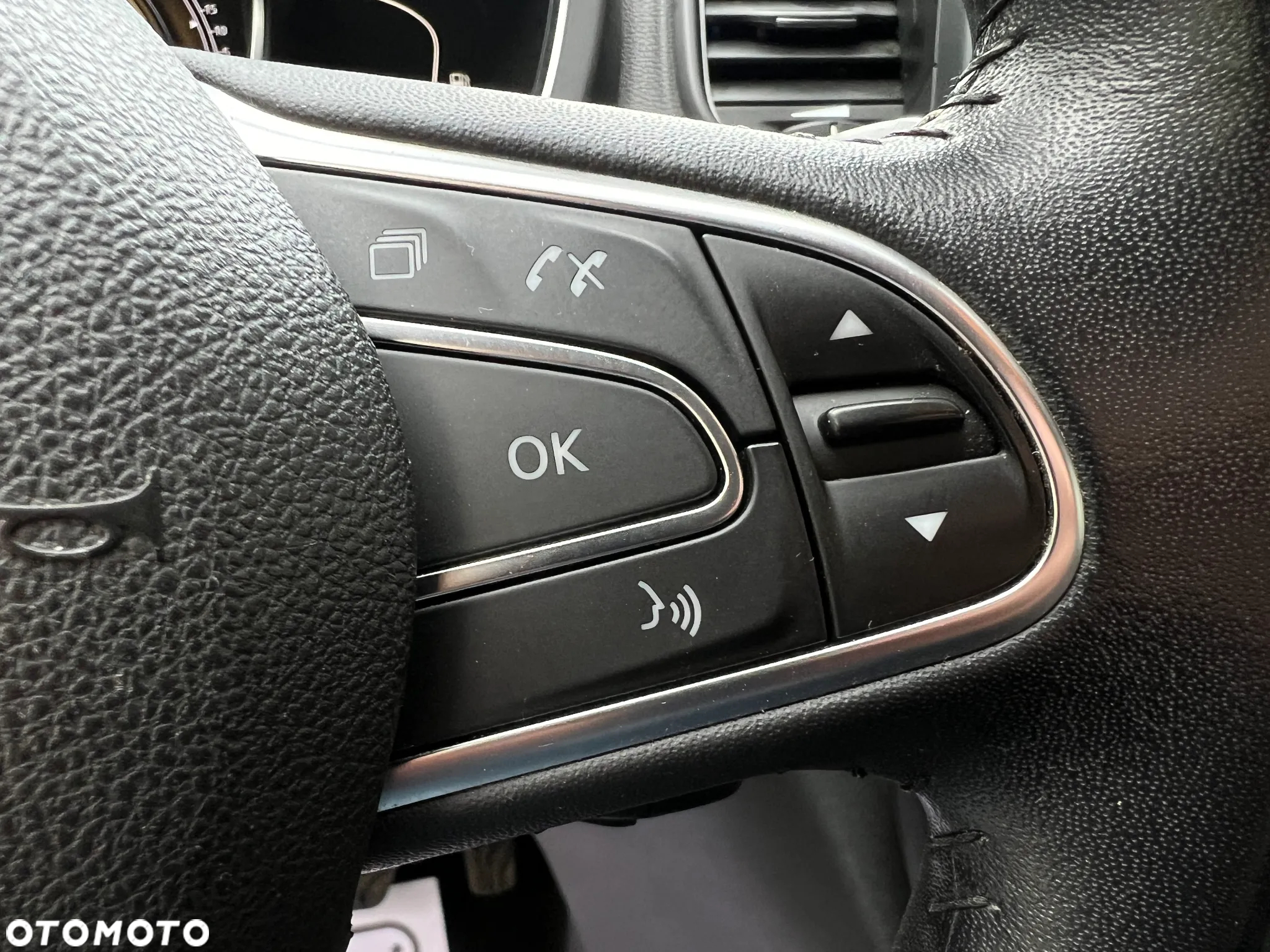 Renault Scenic 1.5 dCi Zen EDC - 30