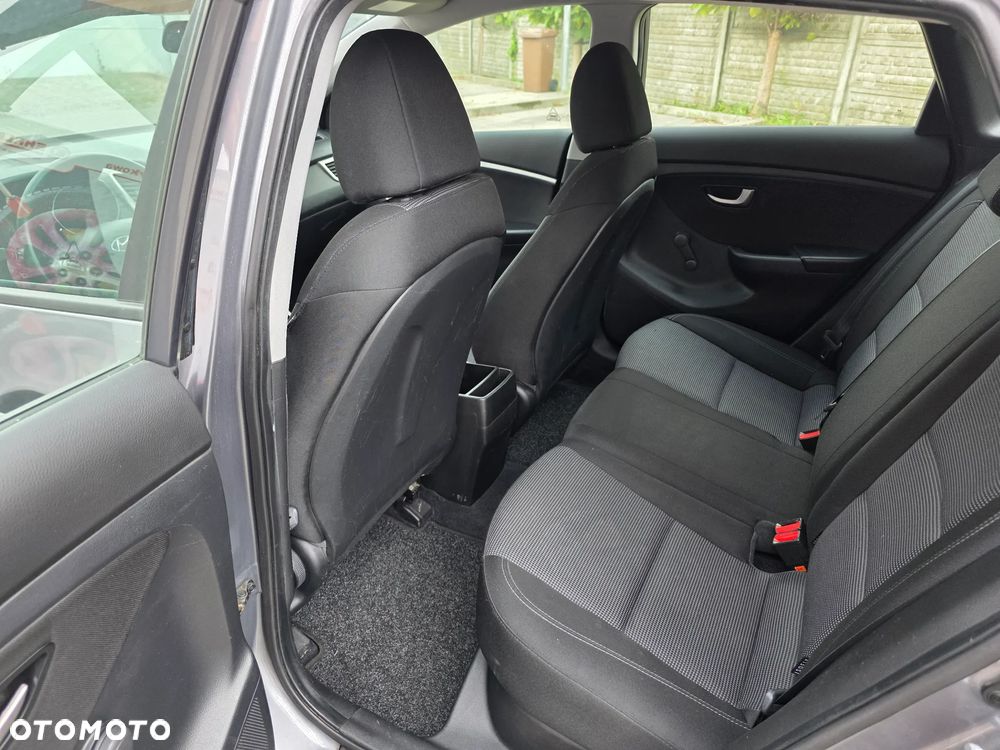 Hyundai i30 1.4 Trend - 15