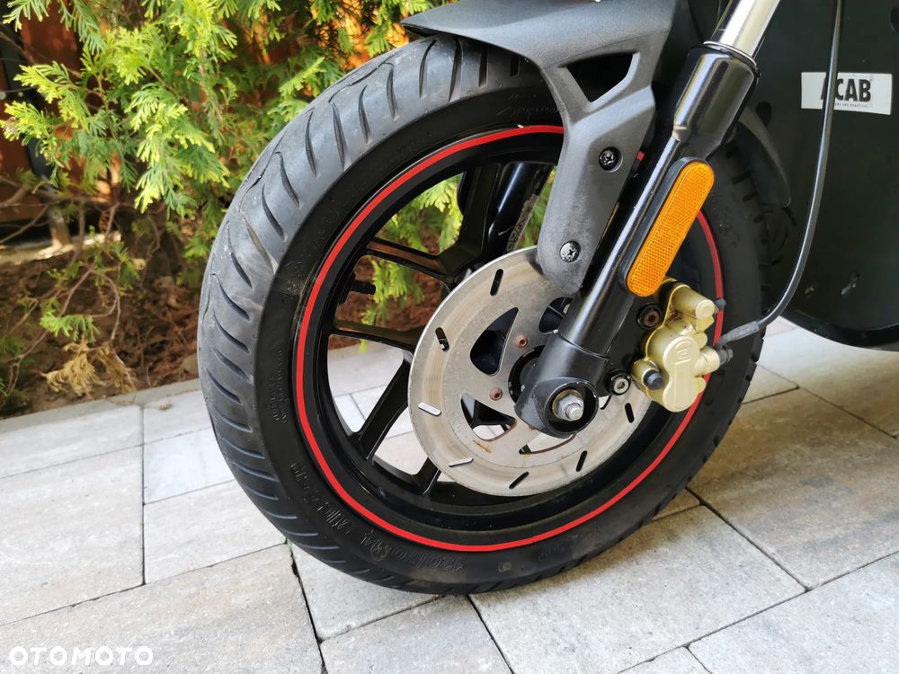 Aprilia SR - 15