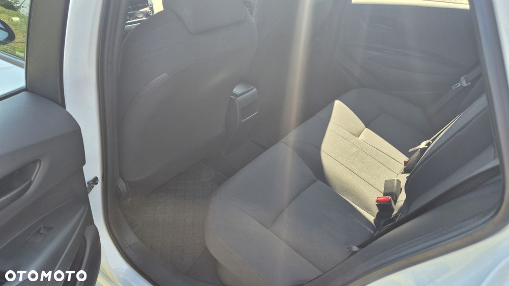 Toyota Corolla - 19