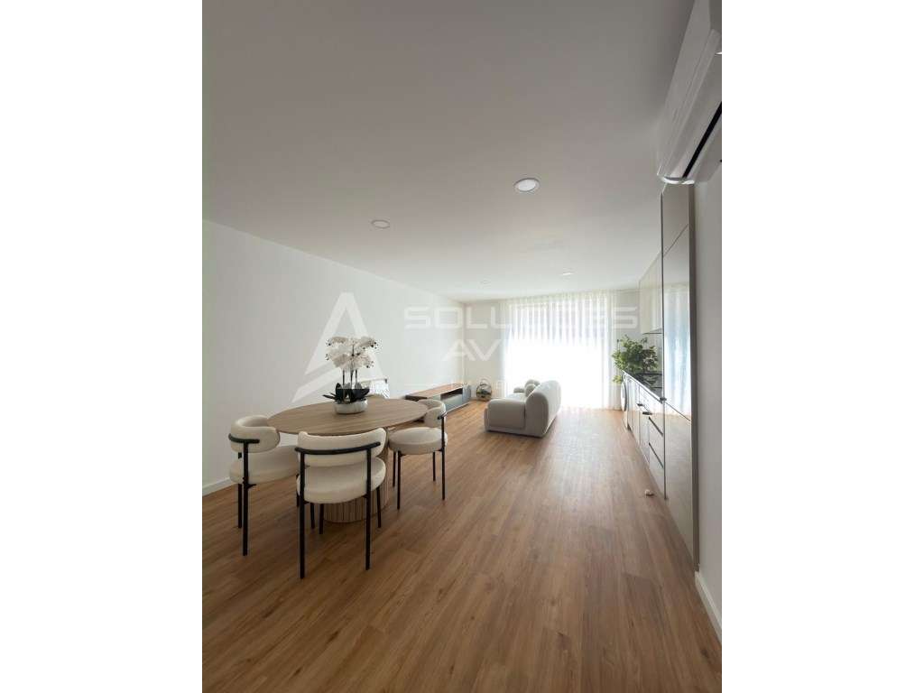 Apartamento T1 Novo e Pronto Habitar - Centro de Aveiro - Grande imagem: 3/9