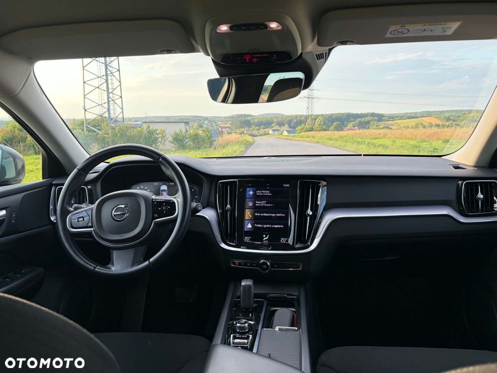 Volvo V60 Cross Country D4 AWD - 24