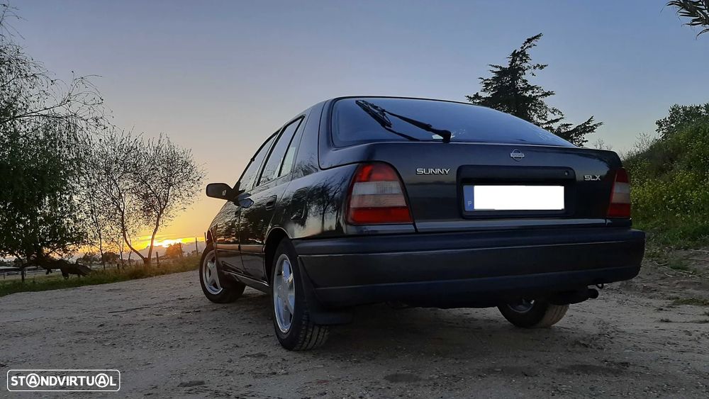 Nissan Sunny Hatchback 1.4 SLX - 2