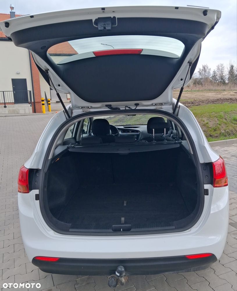 Kia Ceed 1.6 CRDi L - 7