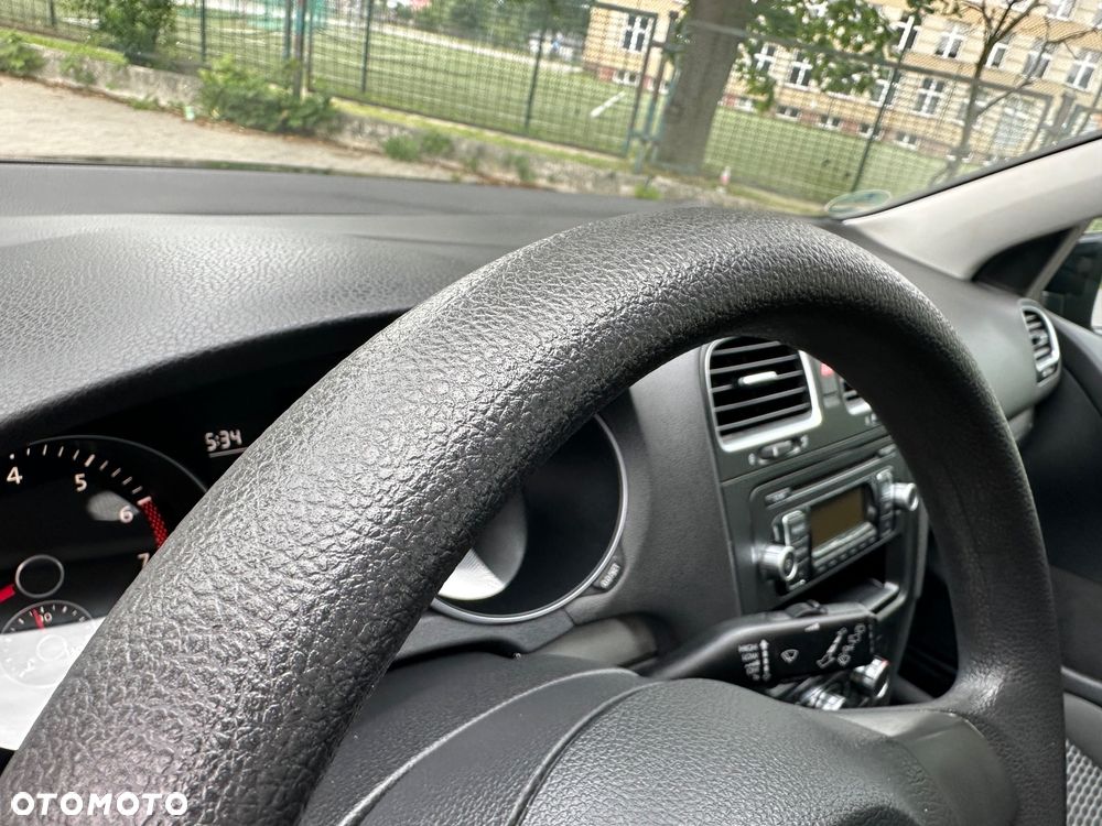 Volkswagen Golf 1.4 Team - 9