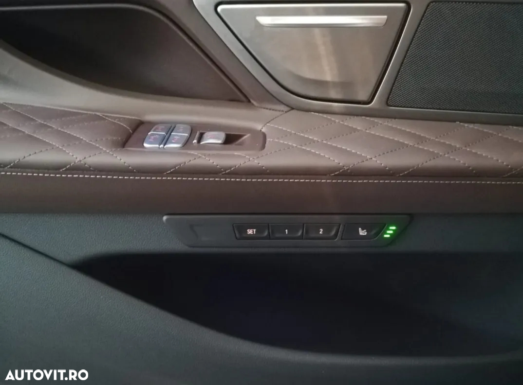 BMW Seria 7 745Le xDrive AT PHEV - 15