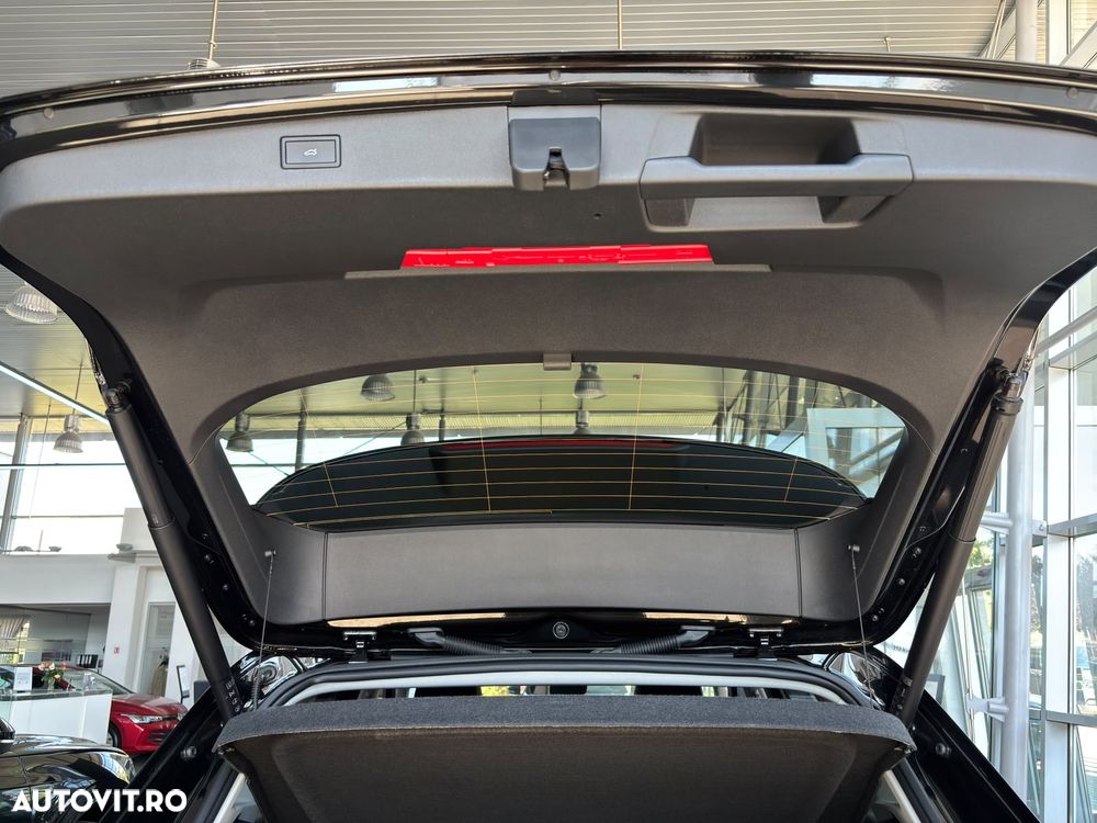 Volkswagen Tiguan - 9
