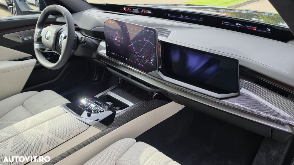 BMW Seria 7 740 xDrive MHEV - 9