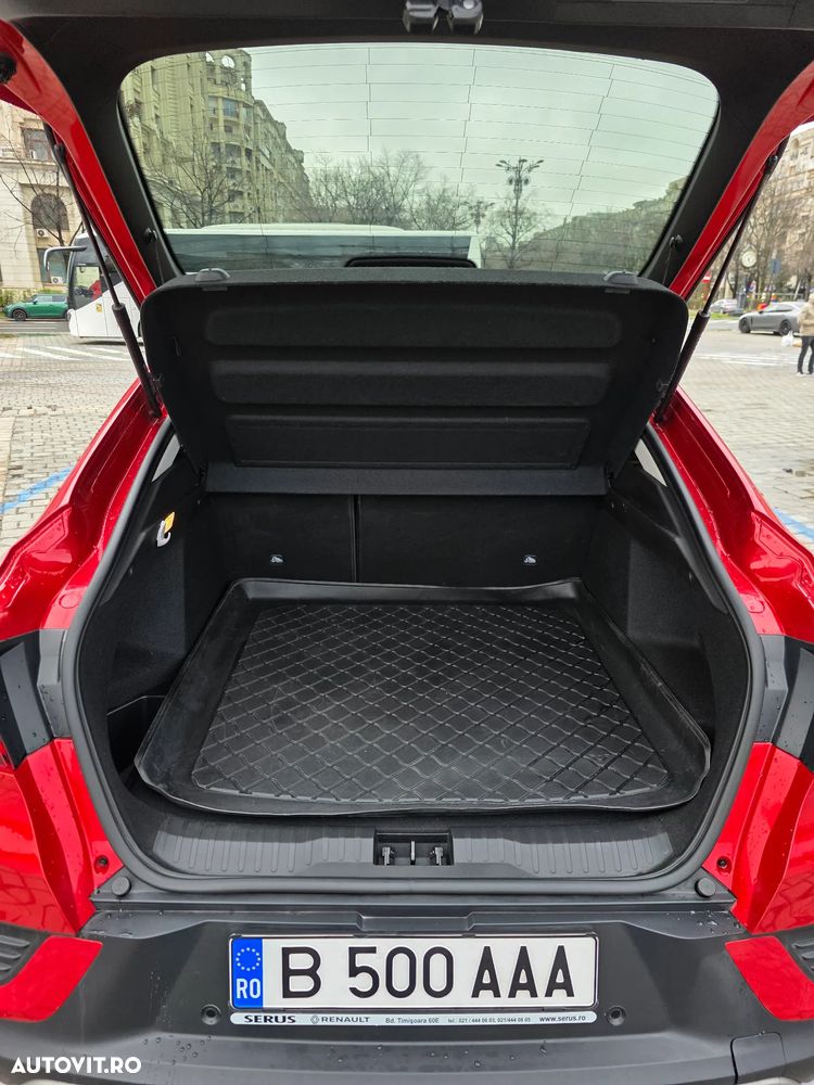 Renault Arkana MHEV 160 EDC Techno - 13