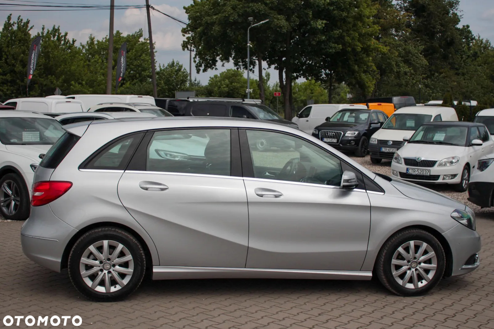 Mercedes-Benz Klasa B 180 (BlueEFFICIENCY) - 8