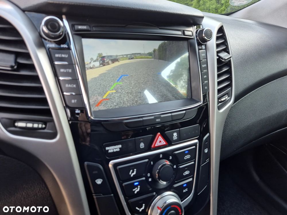 Hyundai i30 blue 1.4 Classic Navigation - 30