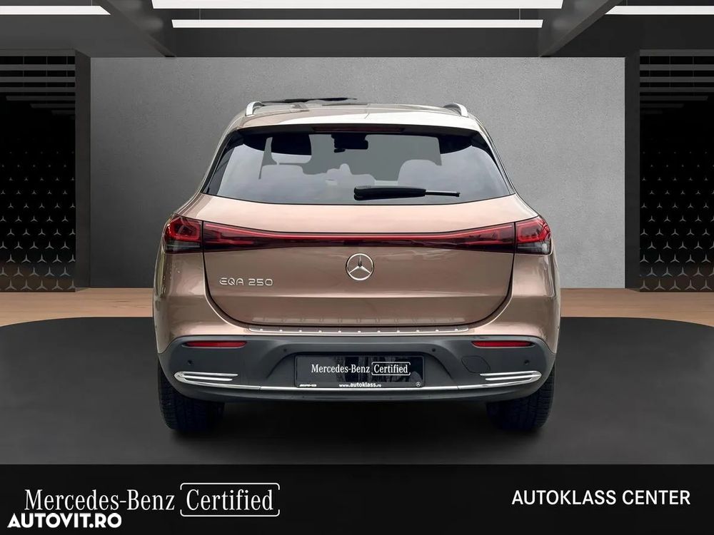 Mercedes-Benz EQA 250+ - 6