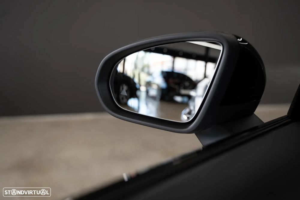 Mercedes-Benz A 250 e AMG Line - 48