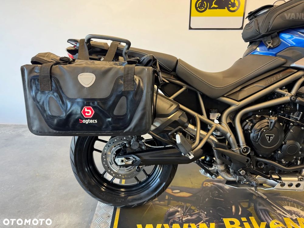 Triumph Tiger - 16