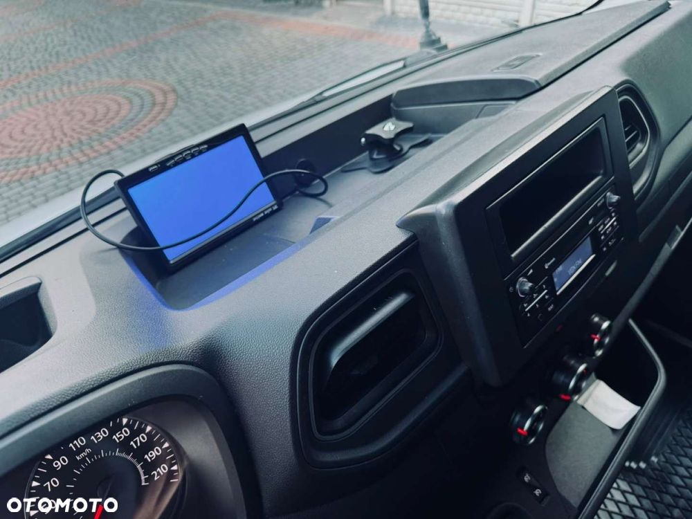 Renault Master 10 europalet zabudowa Carpol - 39