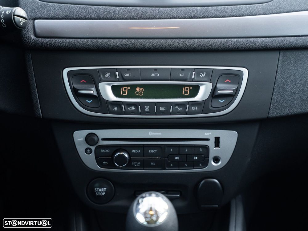 Renault Mégane 1.5 dCi Limited - 37