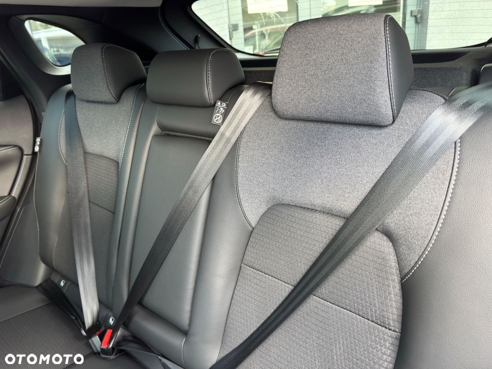 Nissan Qashqai 1.3 DIG-T MHEV N-Connecta Xtronic - 14