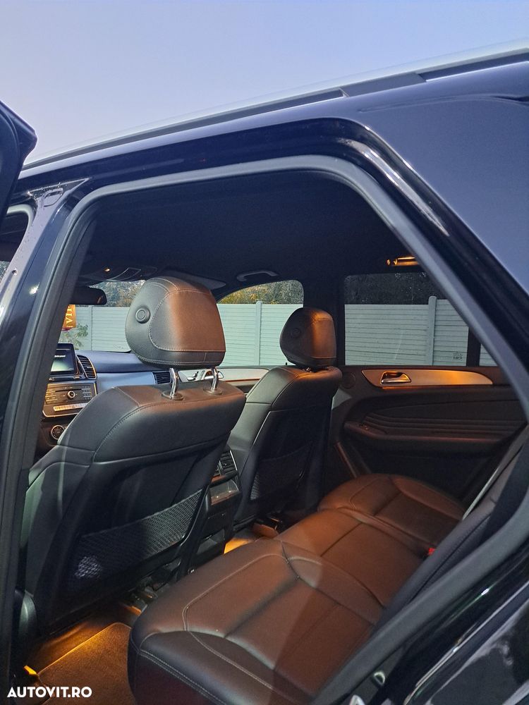 Mercedes-Benz GLE - 12