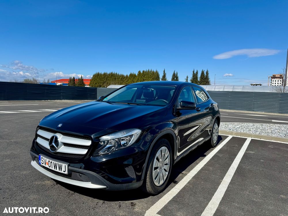 Mercedes-Benz GLA 200 - 3