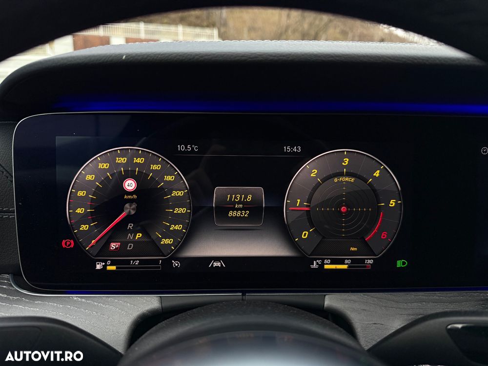 Mercedes-Benz CLS 400 d 4Matic 9G-TRONIC AMG Line - 28