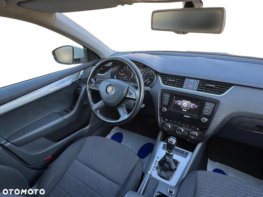 Skoda Octavia - 14