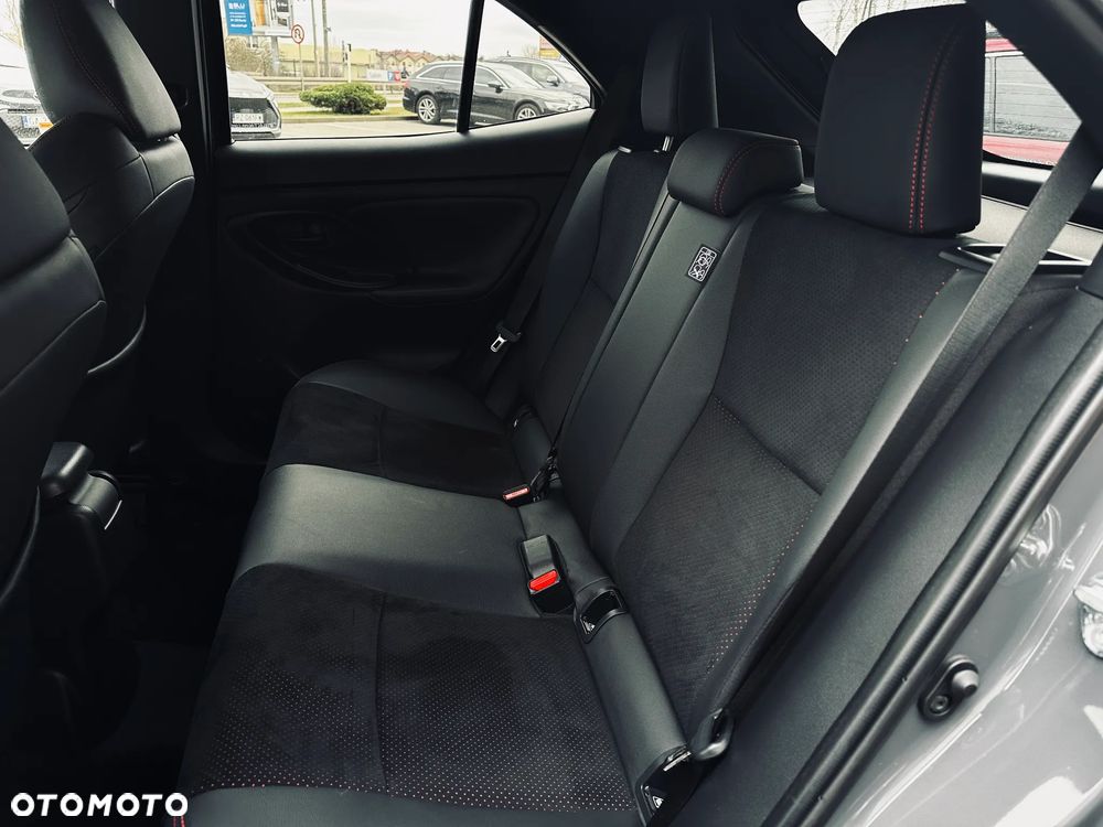 Toyota Yaris Cross Hybrid 1.5 GR Sport - 15