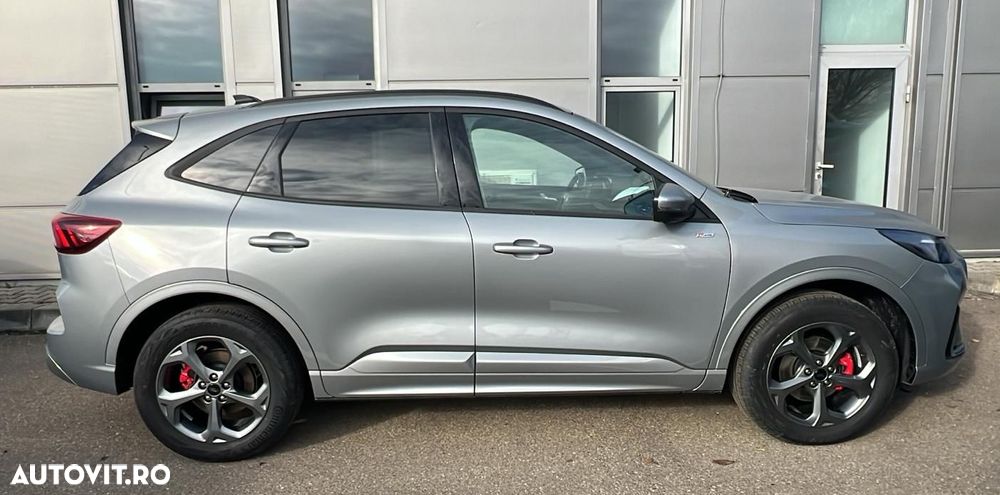 Ford Kuga 2.5 Duratec FWD PHEV ST-Line X - 2