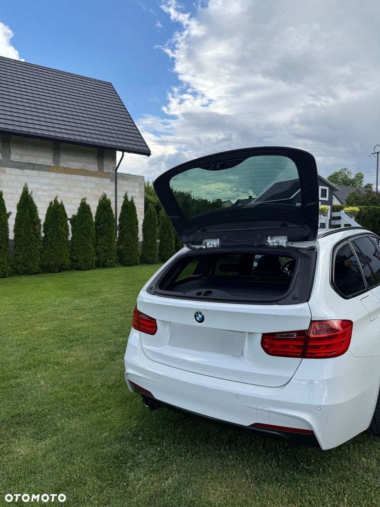 BMW Seria 3 328i Sport Line - 7