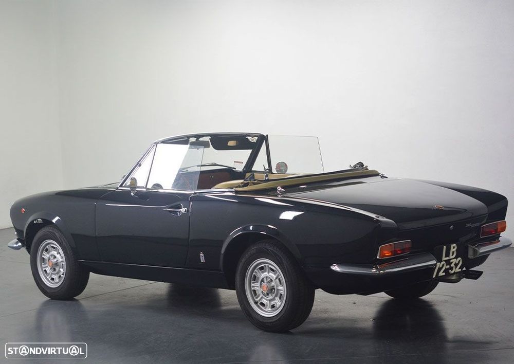 Fiat 124 Spider - 6