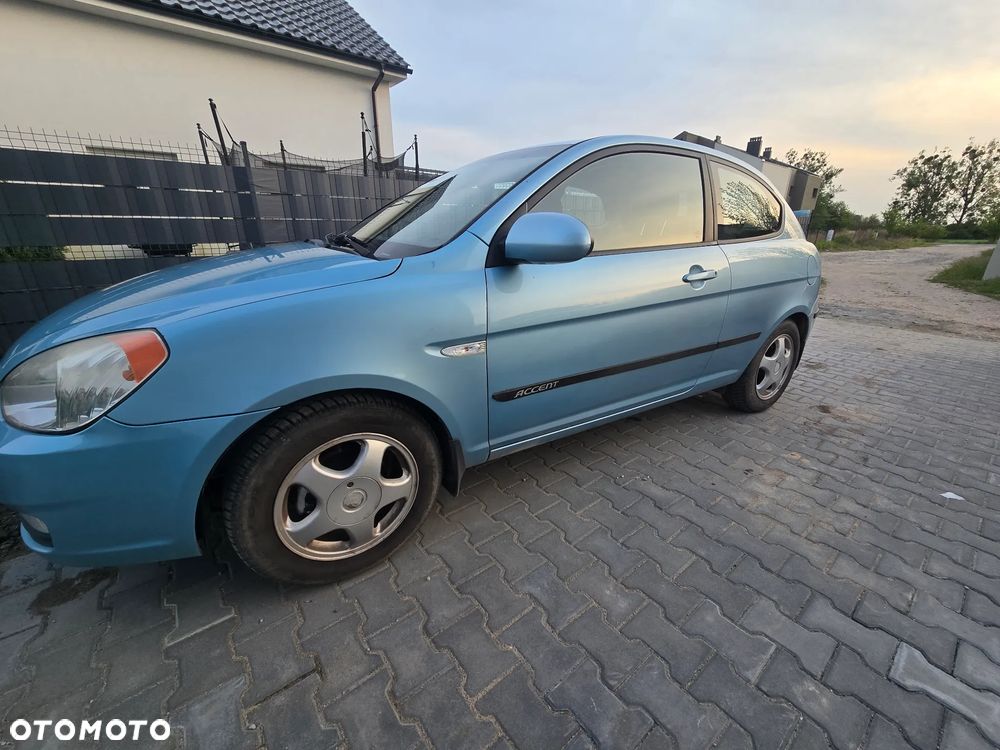 Hyundai Accent 1.4 Style - 1