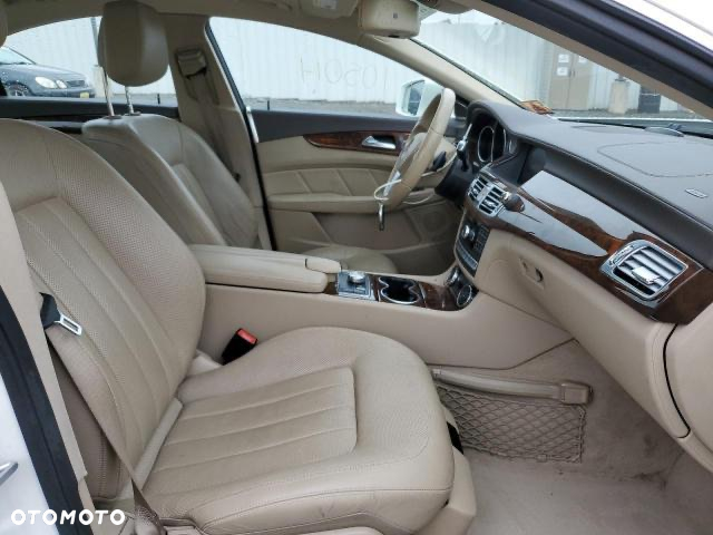 Mercedes-Benz CLS 500 4Matic BlueEFFICIENCY 7G-TRONIC Edition 1 - 26