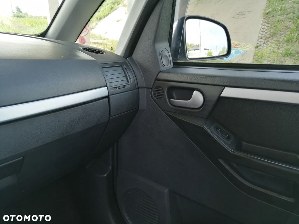 Opel Meriva 1.6 16V Cosmo - 24