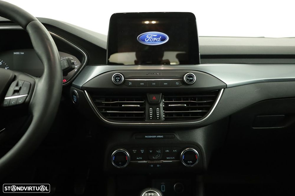 Ford Focus 1.0 EcoBoost Active - 9