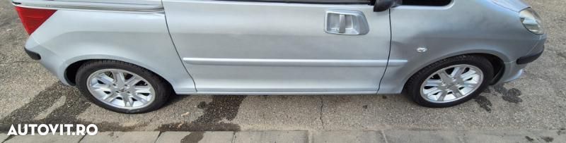 Peugeot 1007 1.6 E 2 Tronic Sporty - 14