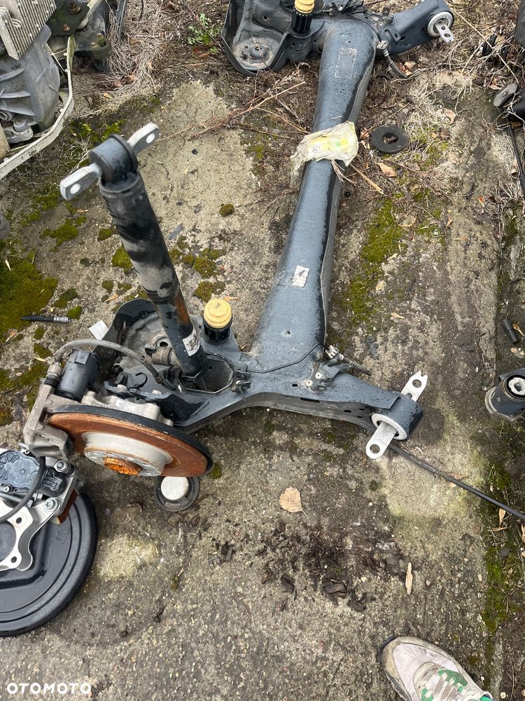 Belka zawieszenia tył Peugeot 3008 II 5008 II C5 Aircross DS4 II - 5